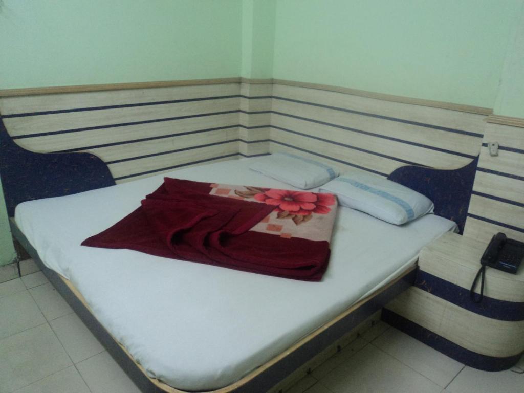 Hotel Neha Inn Yeni Delhi Dış mekan fotoğraf